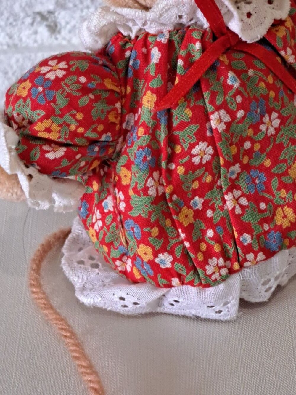 Vintage 80's Miss Molly Mouse Pomander Floral Dress Christmas Decor 1980s Avon - Picture 3 of 11